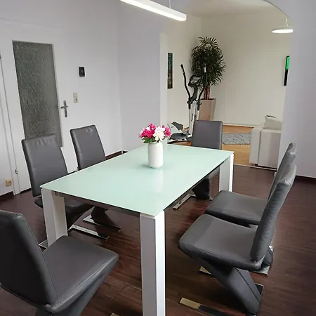 Modern With Balcony In A Location Wiesbaden