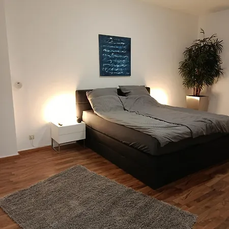 דירה Modern With Balcony In A Location
