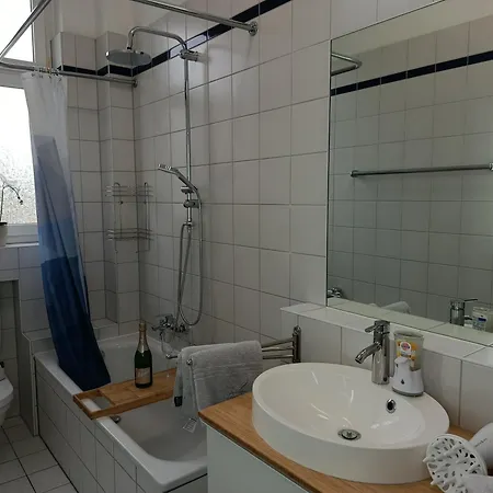 Apartment Modern With Balcony In A Location Wiesbaden