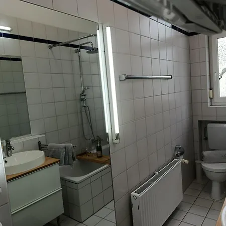 דירה Modern With Balcony In A Location