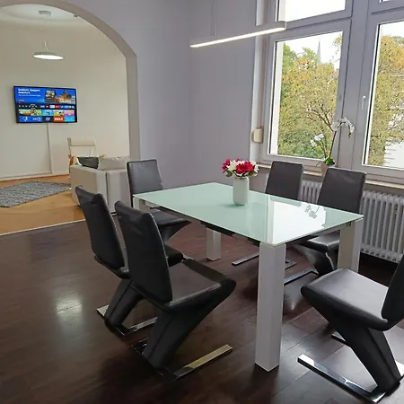 Modern With Balcony In A Location * ויסבאדן