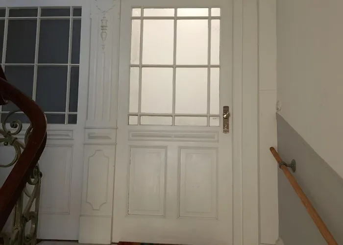 Modern With Balcony In A Location Apartament Wiesbaden